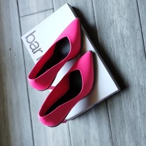 Bar lll l Binsa Ball Chain Neon Pink Studded Stiletto l Sz 6